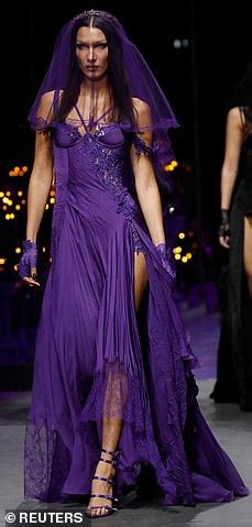 versace bella hadid purple dress|gigi and Bella Hadid Versace.